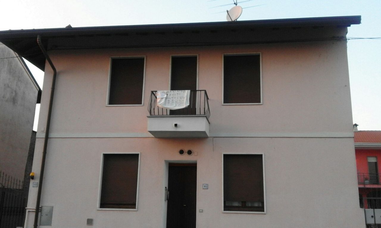 Caso bus a Busto Garolfo, il Comitato attacca l’Amministrazione