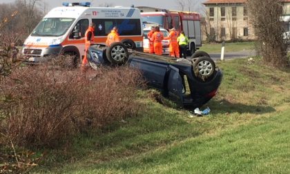 Grave incidente sulla SS526, tre auto coinvolte