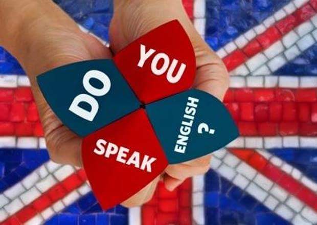 L’assessora madre lingua offre lezioni di inglese ai docenti delle scuole