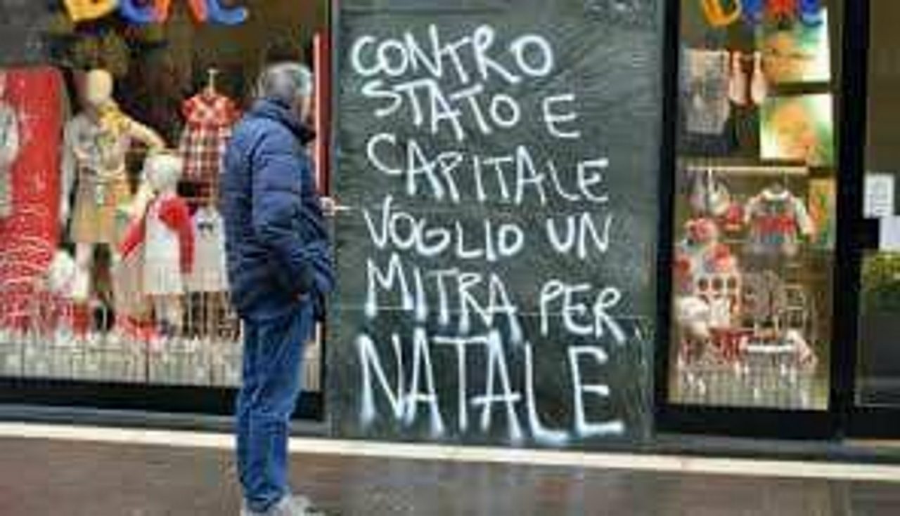 Petizione contro i Telos a Saronno prima del nuovo corteo