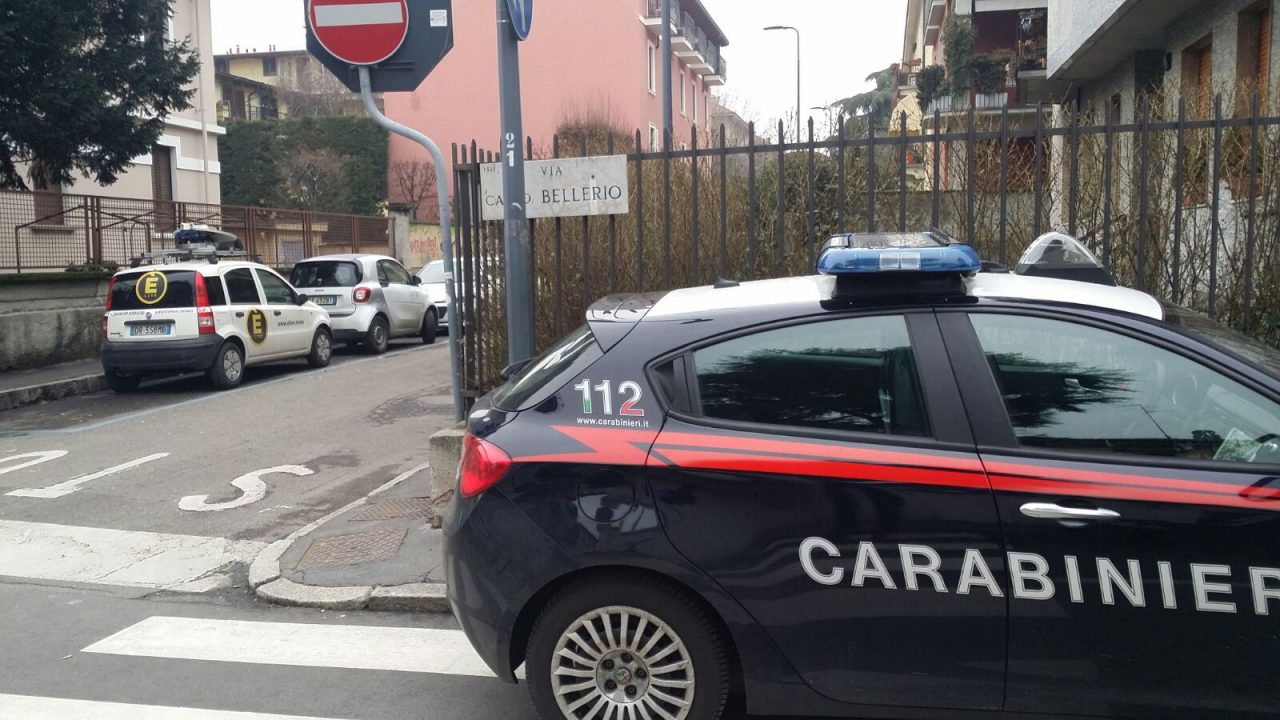 Aggressione con ascia in via Bellerio a Milano