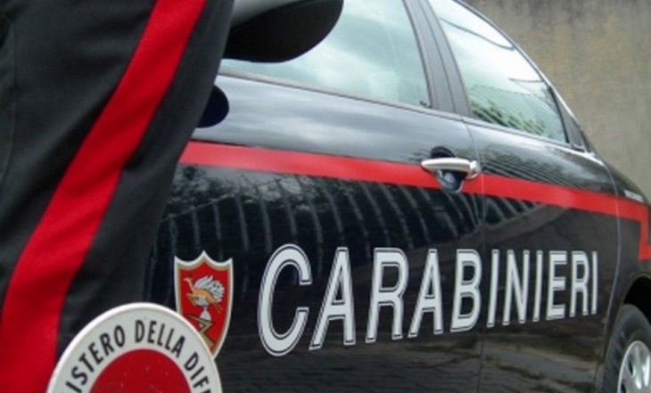 Gruppo di giovani ha occupato illegalmente dei locali a Olgiate Olona