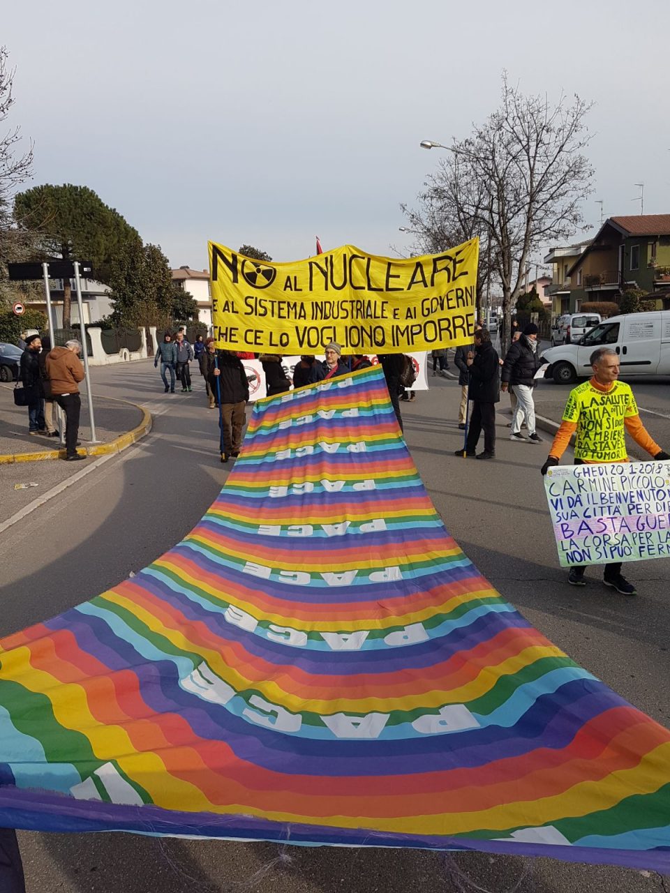 Spese militari al castello incontro di informazione