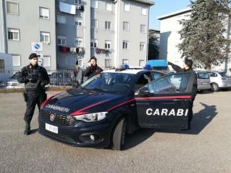 Blitz dei Carabinieri alle “Case Cristina” di Turate: un arresto