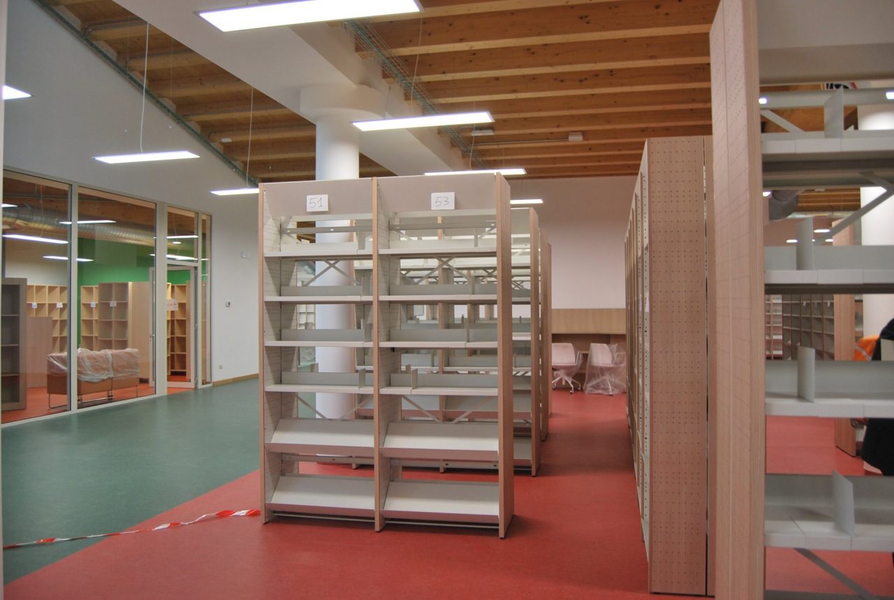 Nuovi orari per la biblioteca: si apre anche il lunedì mattina