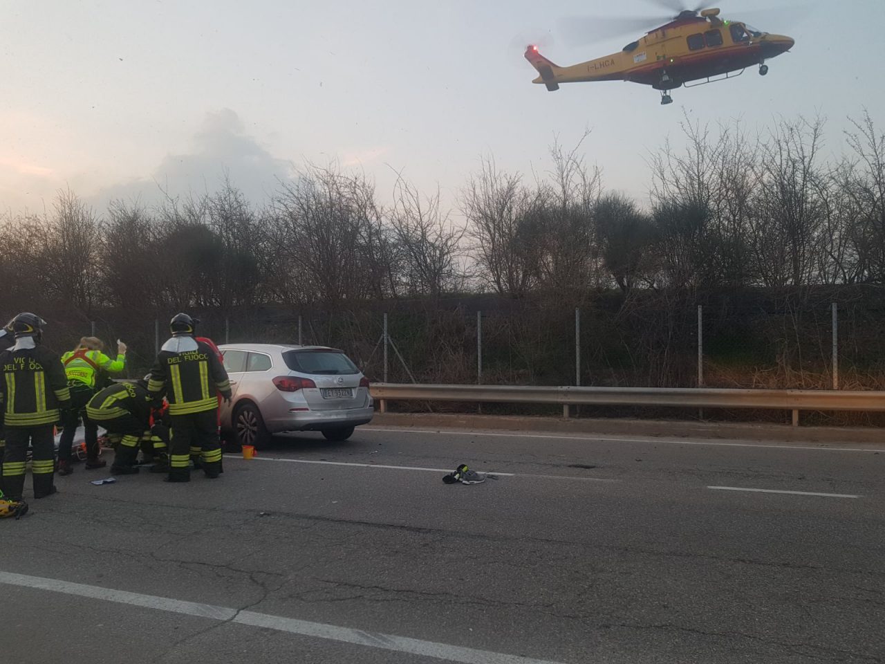 Incidente a Bollate, muore 24enne