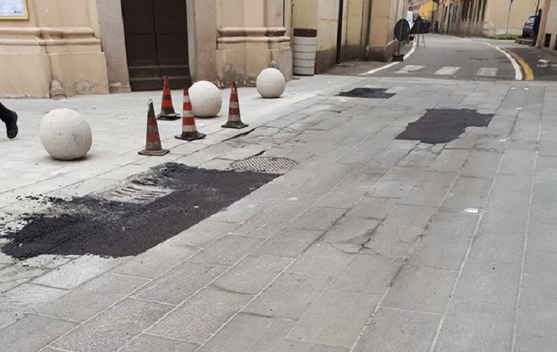 Sagrato dissestato, il Comune di Motta: “Toppe a costo zero”