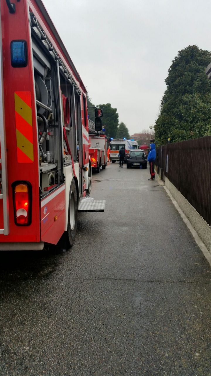 Incendio in una villetta di Santo Stefano VIDEO