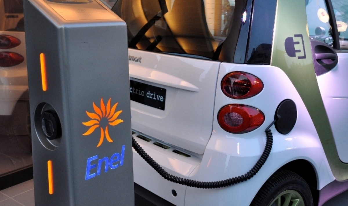 Quattro nuove colonnine di ricarica elettrica in città