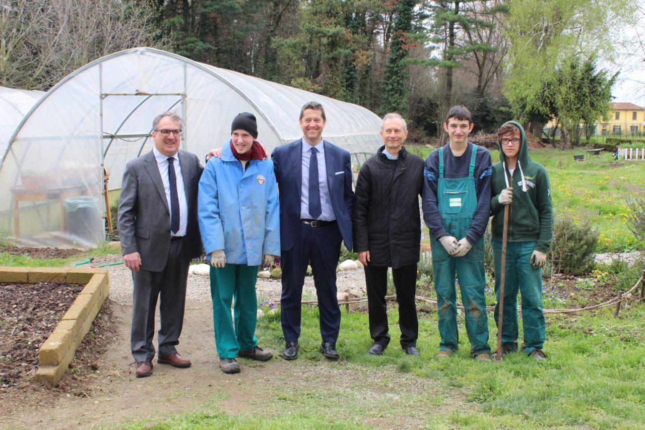 Il Centro dona 7 borse di studio ai ragazzi dei Salesiani