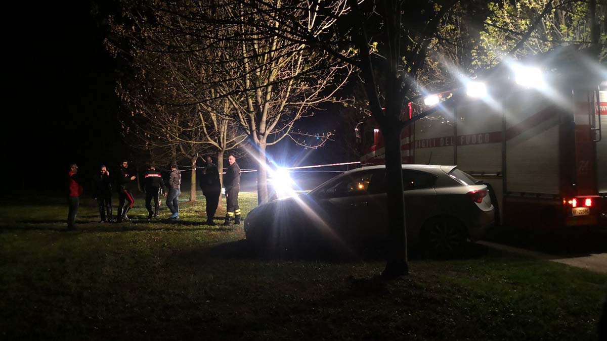 Omicidio a Saronno 40enne accoltellato al Parco del Lura FOTO