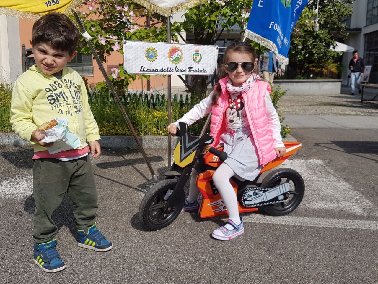 Benedizione delle moto, centauri in Frera a Tradate LE FOTO