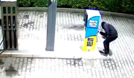 Assalto al distributore, arrestato 25enne di Fagnano