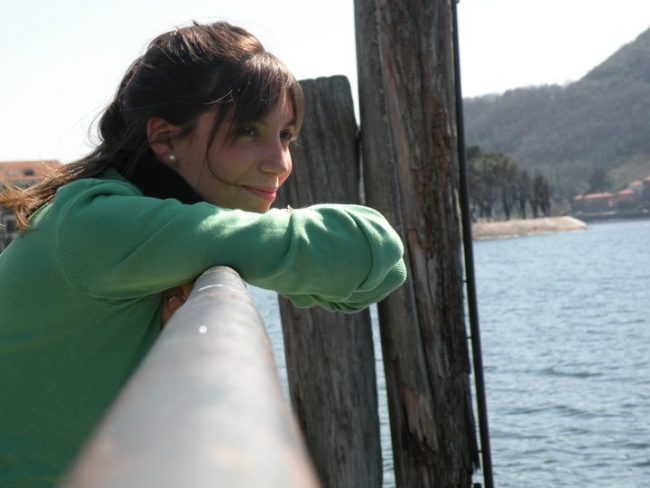 L’ultimo saluto ad una giovane mamma morta a 32 anni