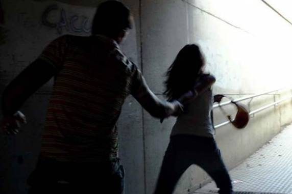 Tormentava la ex, corbettese ai domiciliari