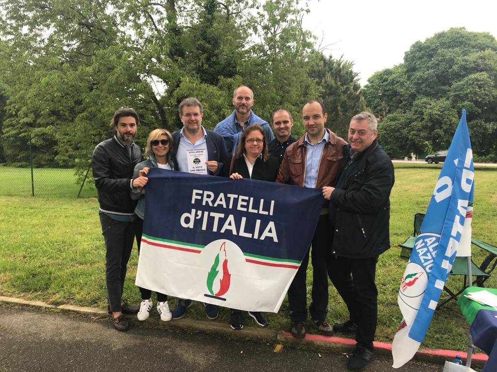 Fratelli d’Italia, bis di onorevoli al mercato di Arese