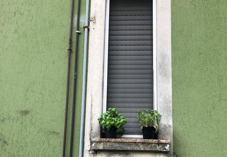 Anziana salvata dai vigili di Settimo: era caduta in casa
