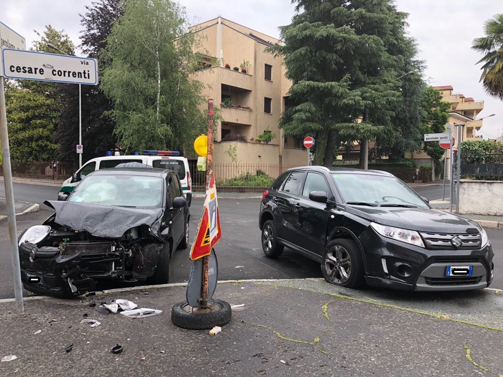 Incidente all’incrocio, Panda distrutta