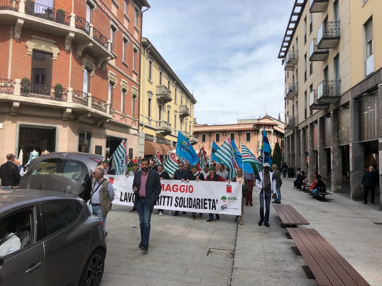 Corteo del Primo maggio, sindacati uniti per la sicurezza sul lavoro VIDEO
