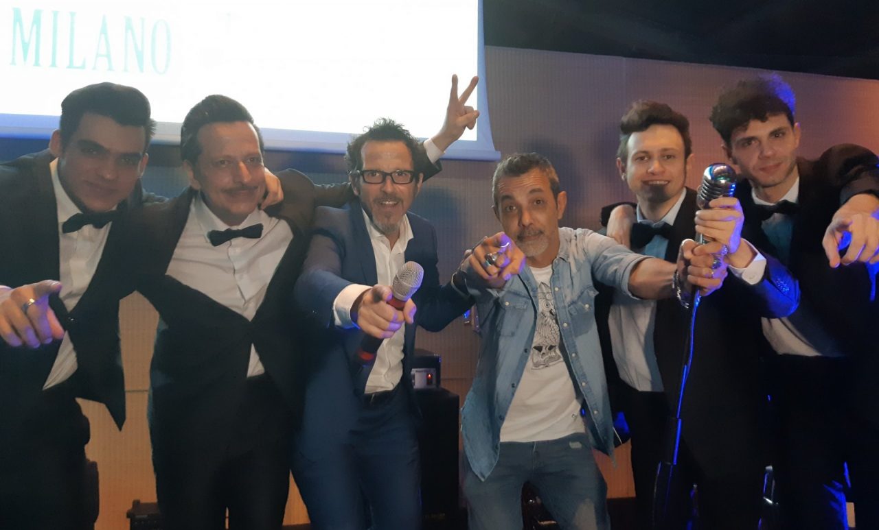Dan e i suoi fratelli sul palco con Il Milanese Imbruttito FOTO e VIDEO