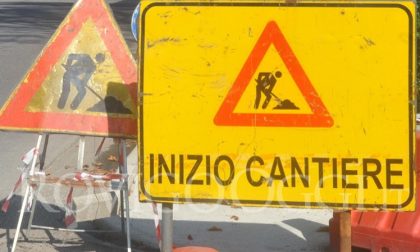 Lavori asfaltatura in via Doberdo' a Saronno