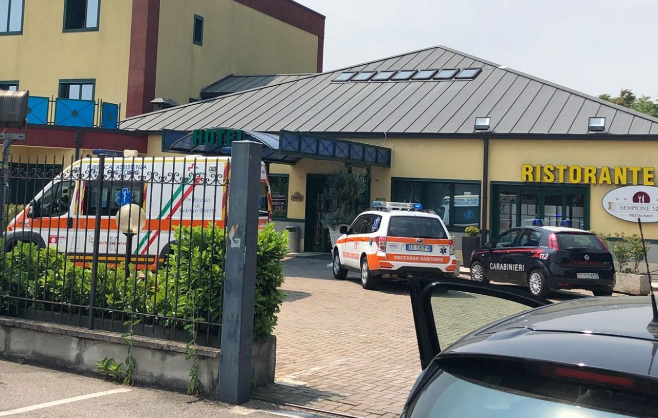 Donna in fin di vita nell’hotel a S.Vittore Olona FOTO e VIDEO