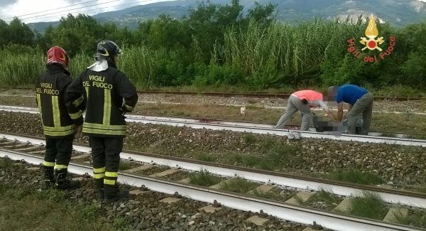 Di Albairate i bimbi uccisi dal treno in Calabria mentre attraversavano i binari per andare al mare FOTO