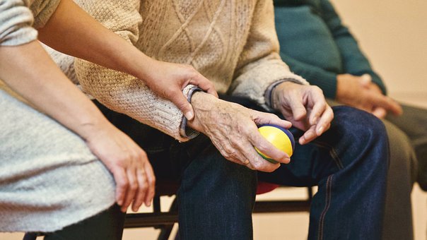 Visite nelle Rsa, Comune facilitatore del dialogo tra strutture e parenti