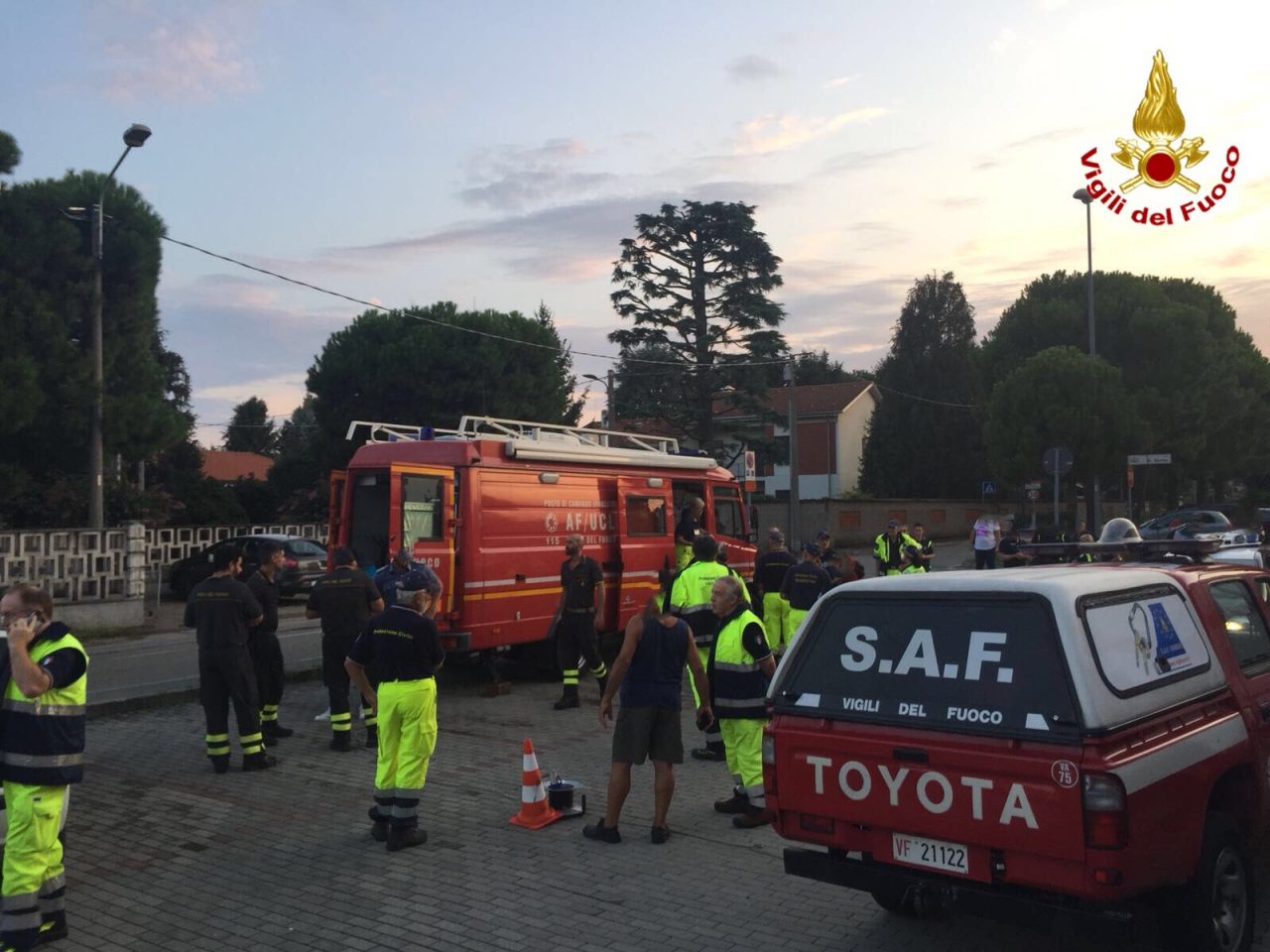 Anziano disperso a Marnate, vigili del fuoco in forze: trovato