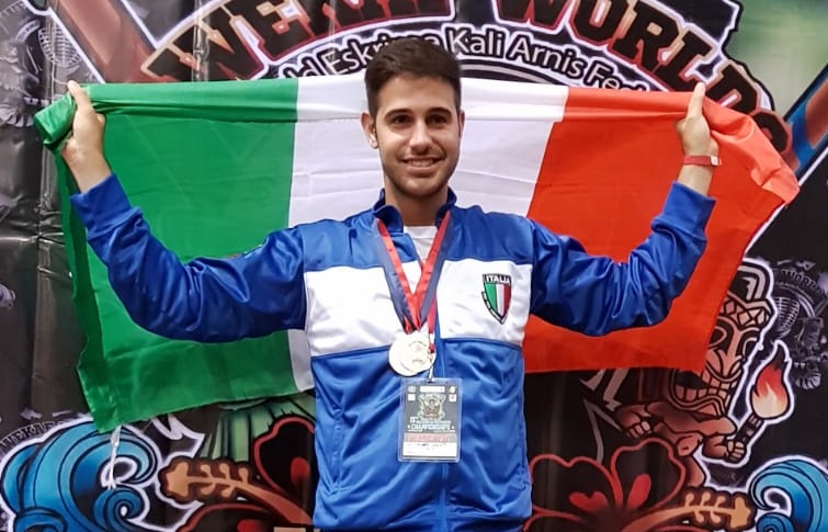 Eskrima-Kali: due medaglie ai Mondiali per il gudese Cesare Lunato