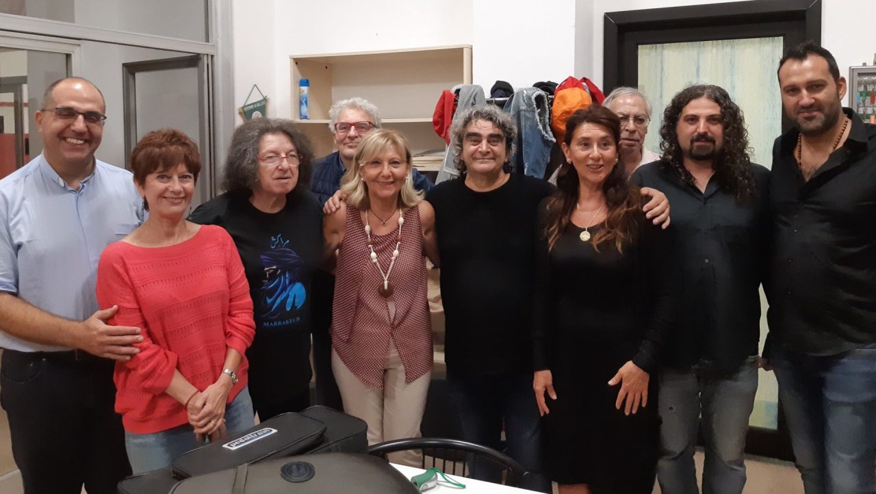 Tributo a Lucio Battisti più forte della pioggia FOTO e VIDEO