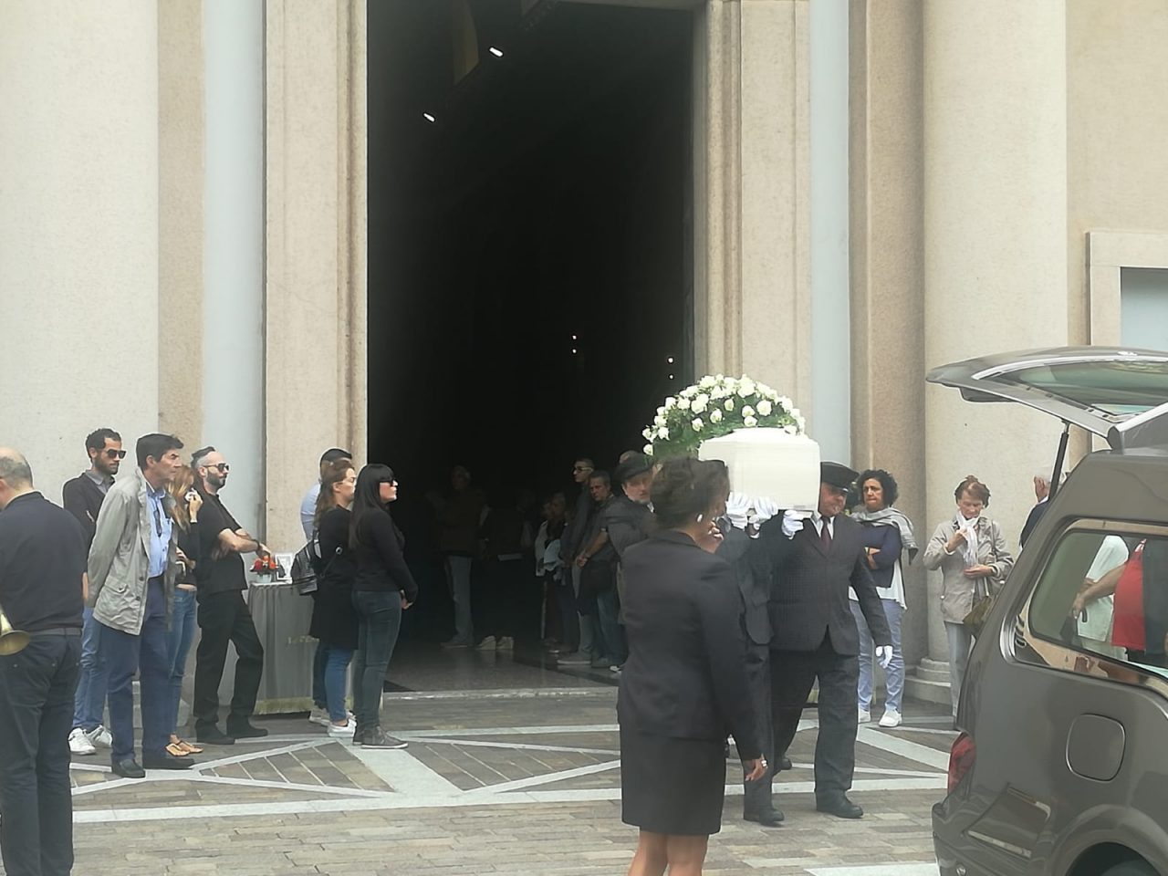 Ultimo saluto a Federico, morto in un incidente a 26 anni VIDEO e FOTO