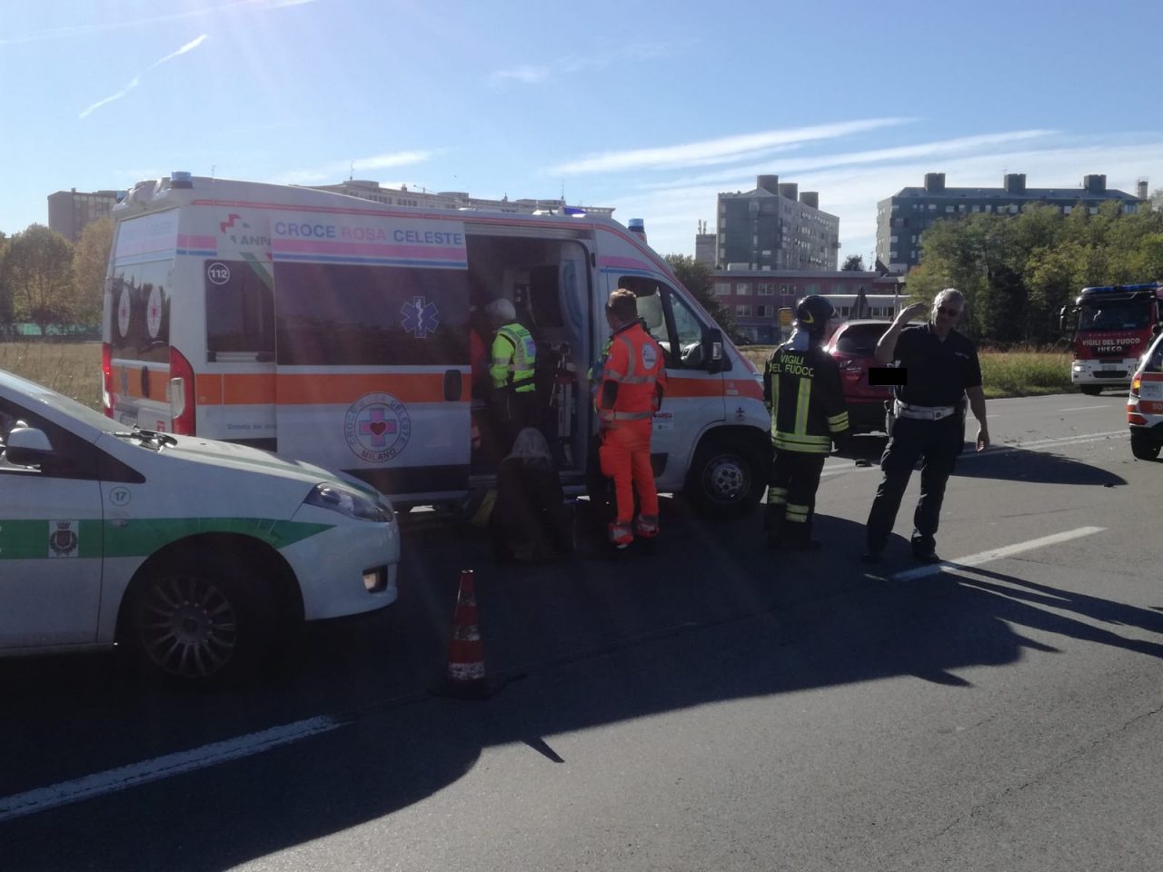 Grave incidente stradale sul Sempione a Rho FOTO