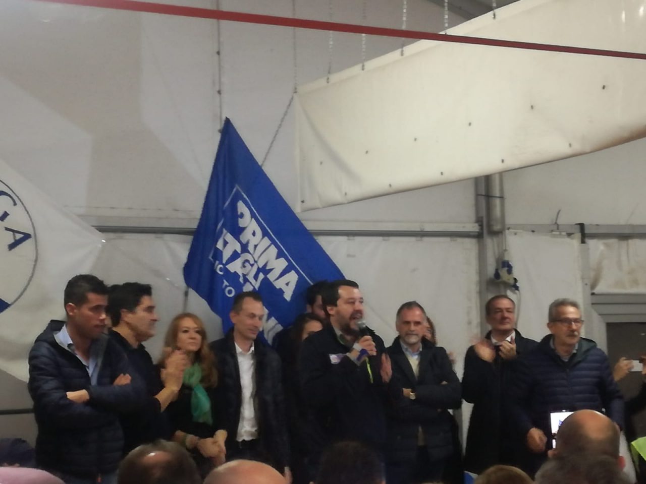 Salvini a Garbagnate: un bagno di folla – IL VIDEO