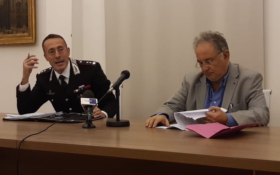 Gestivano lo spaccio nelle piazze del Legnanese, 10 arresti