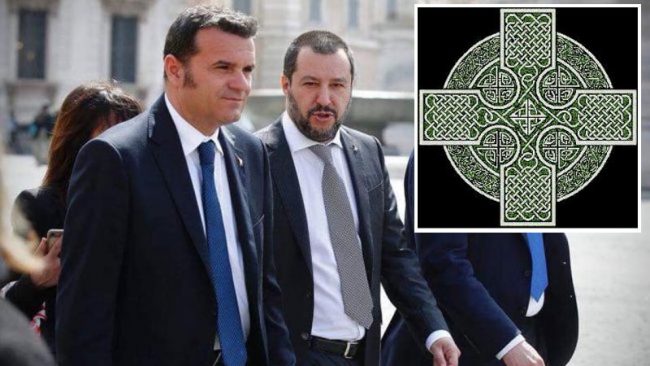 Il Ministro Centinaio e il tatuaggio con la croce celtica