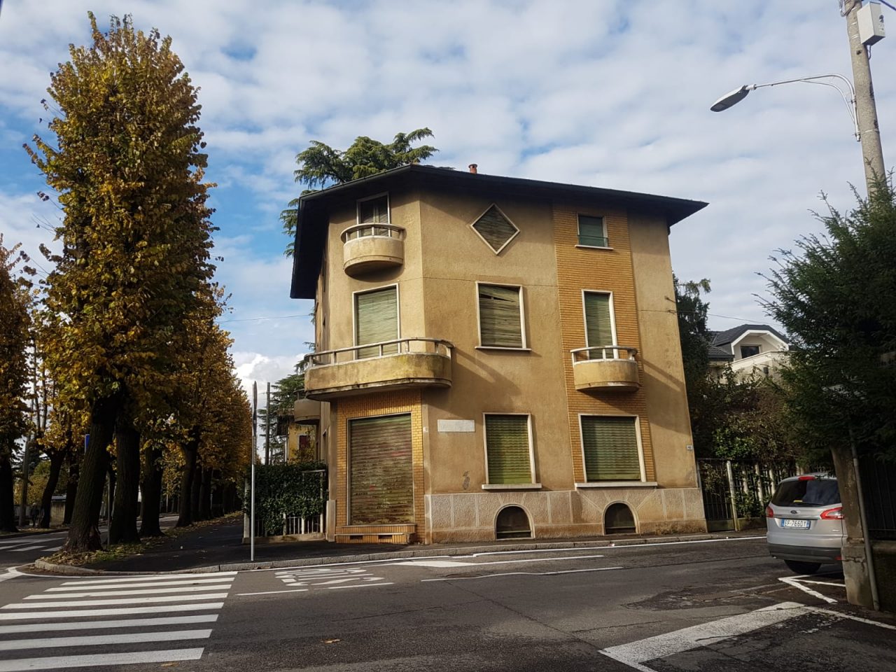 Casa Giani addio, presto sarà demolita