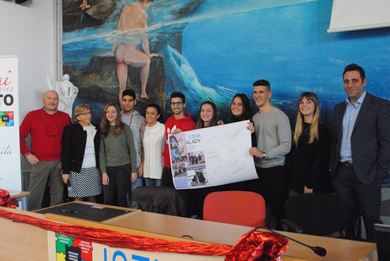 Castano Primo, premiati gli studenti dell'istituto Torno