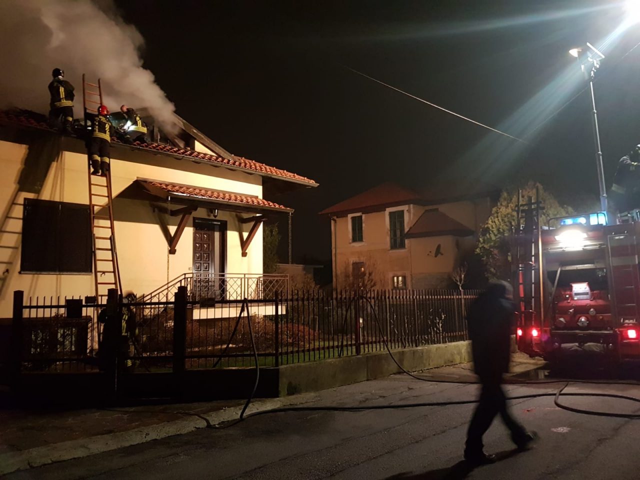 incendio a tradate