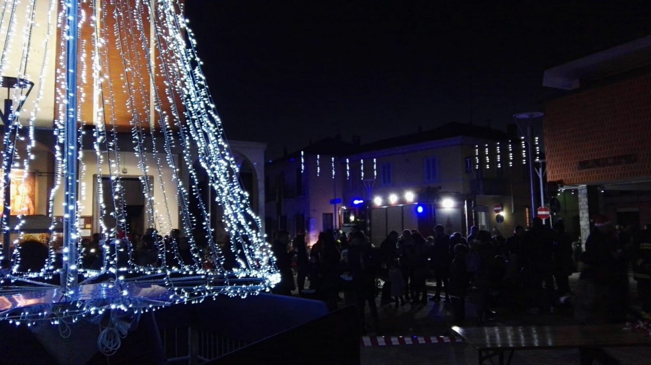 Festa dell’albero a Buscate, intervengono i pompieri FOTO