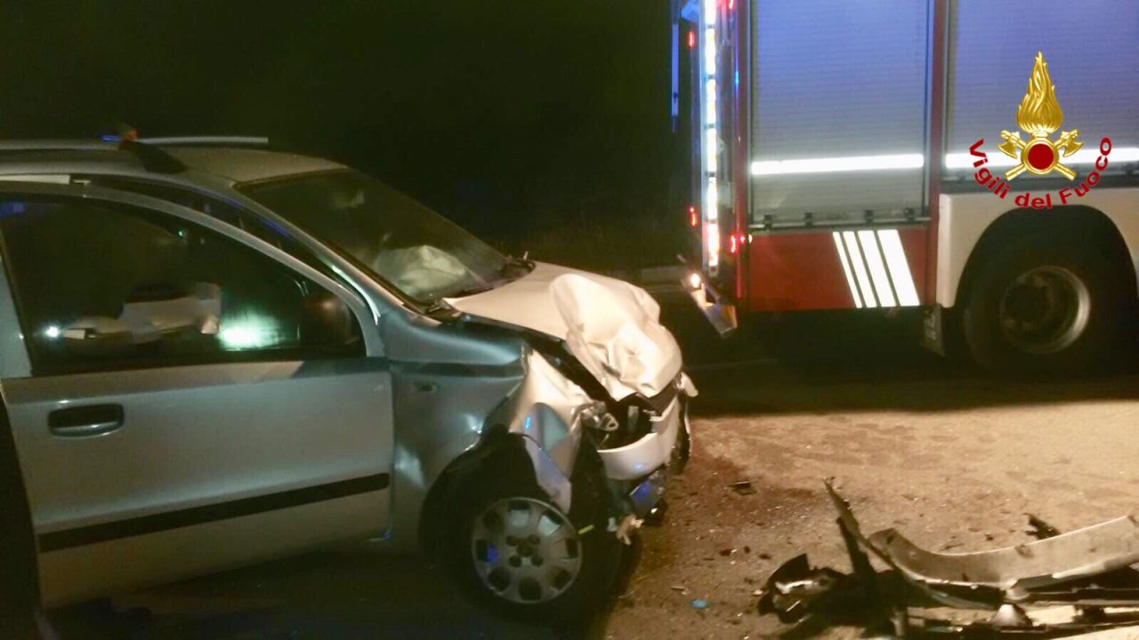 Incidente tra Vedano e Venegono, una persona incastrata