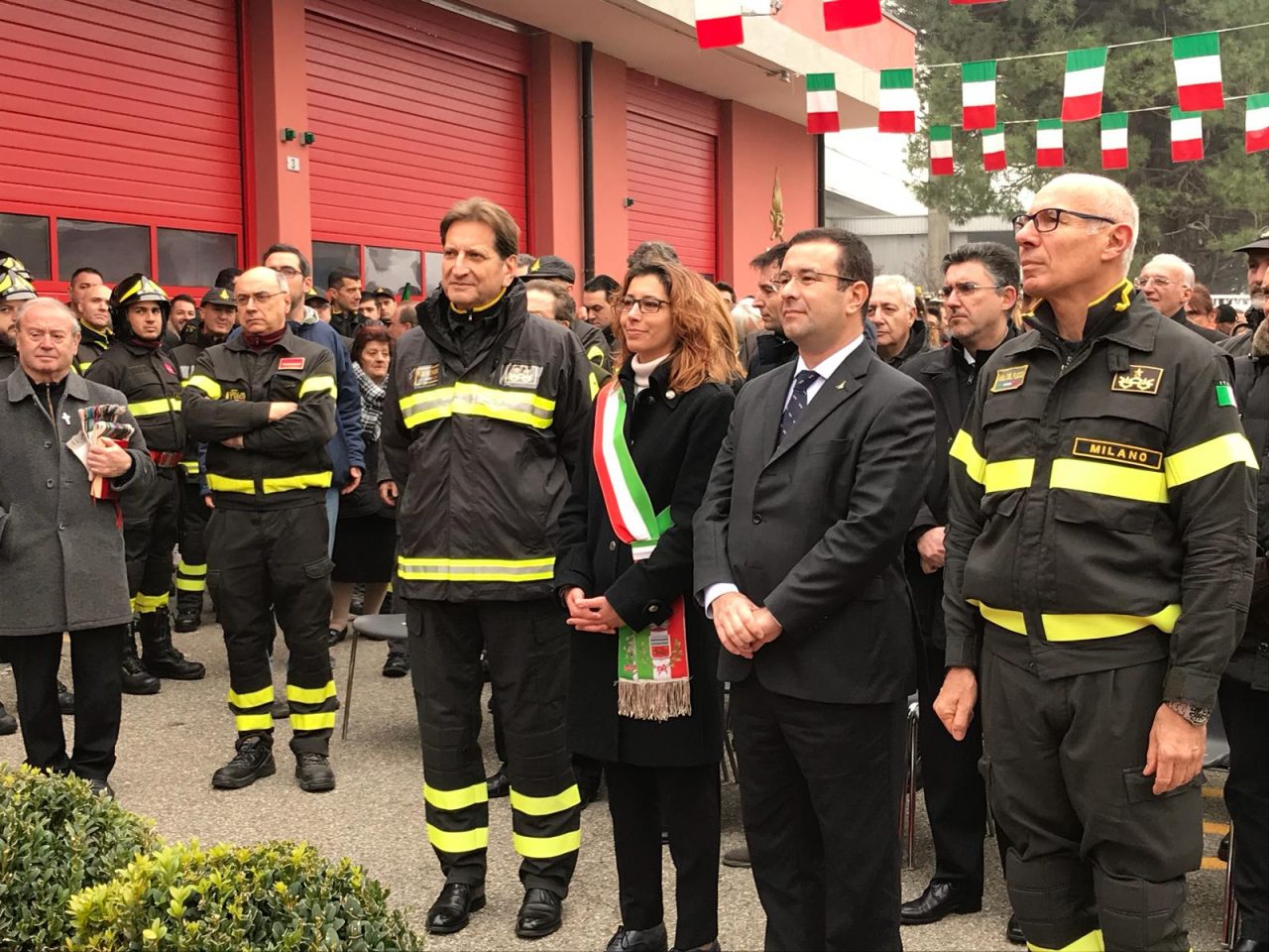 Inveruno: inaugurata la sede dei pompieri