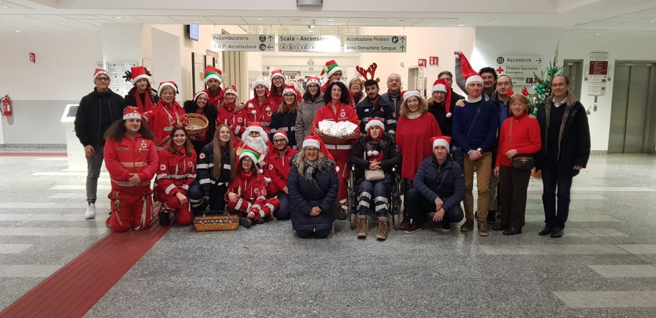 Regali ai bambini ricoverati in ospedale dal Lions Club Rho Host