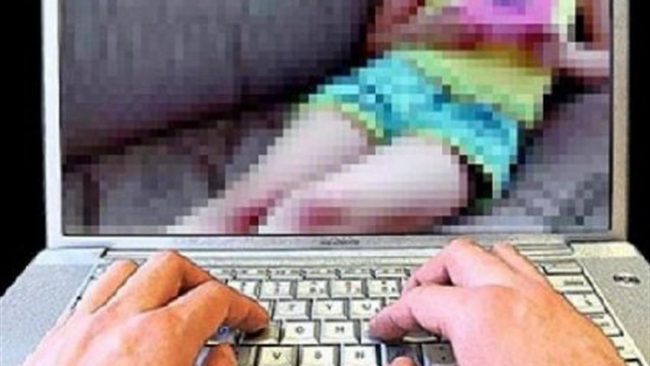 Maxi operazione contro la pedopornografia: perquisizioni a Milano e nel Milanese