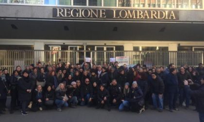 Dipendenti Superdì protestano in Regione Lombardia