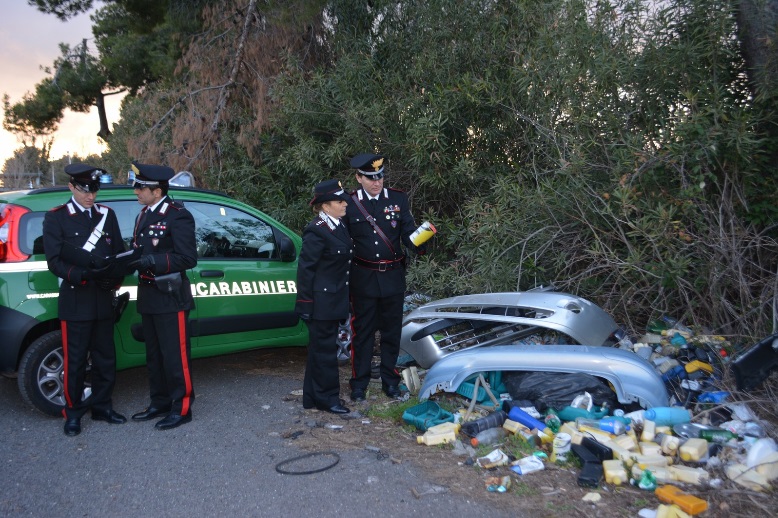 Sequestrato terreno rifiuti stoccati, due denunce a Cairate