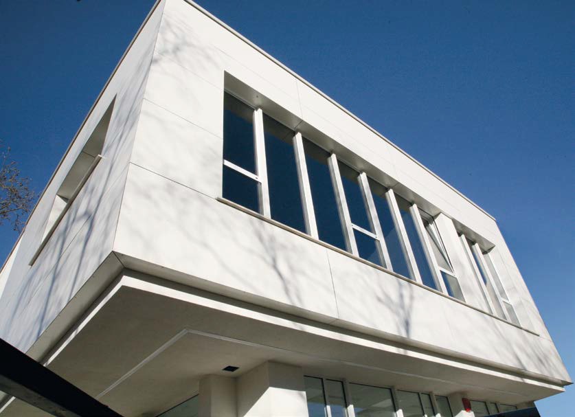 Casa delle associazioni, taglio del nastro per la nuova sede dell’associazionismo aresino
