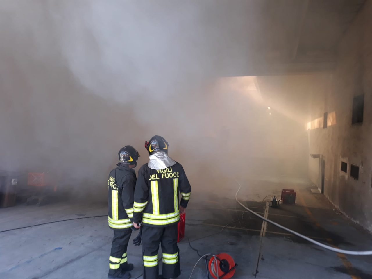 Mezzi in fiamme a Magenta e Gudo Visconti