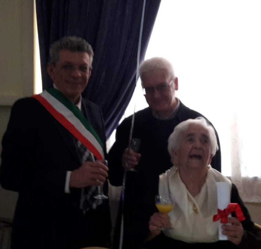 Gorla Minore in festa per Ignazia Ledda: 100 anni e due vite