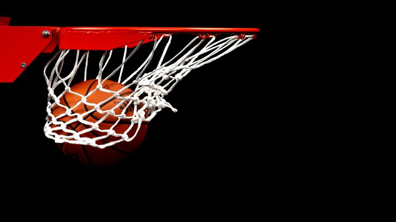 Grave insulto razzista durante la partita di basket